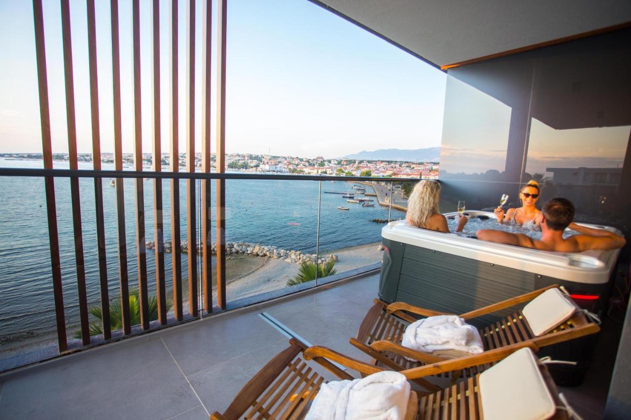 Liberty Plaza 4*