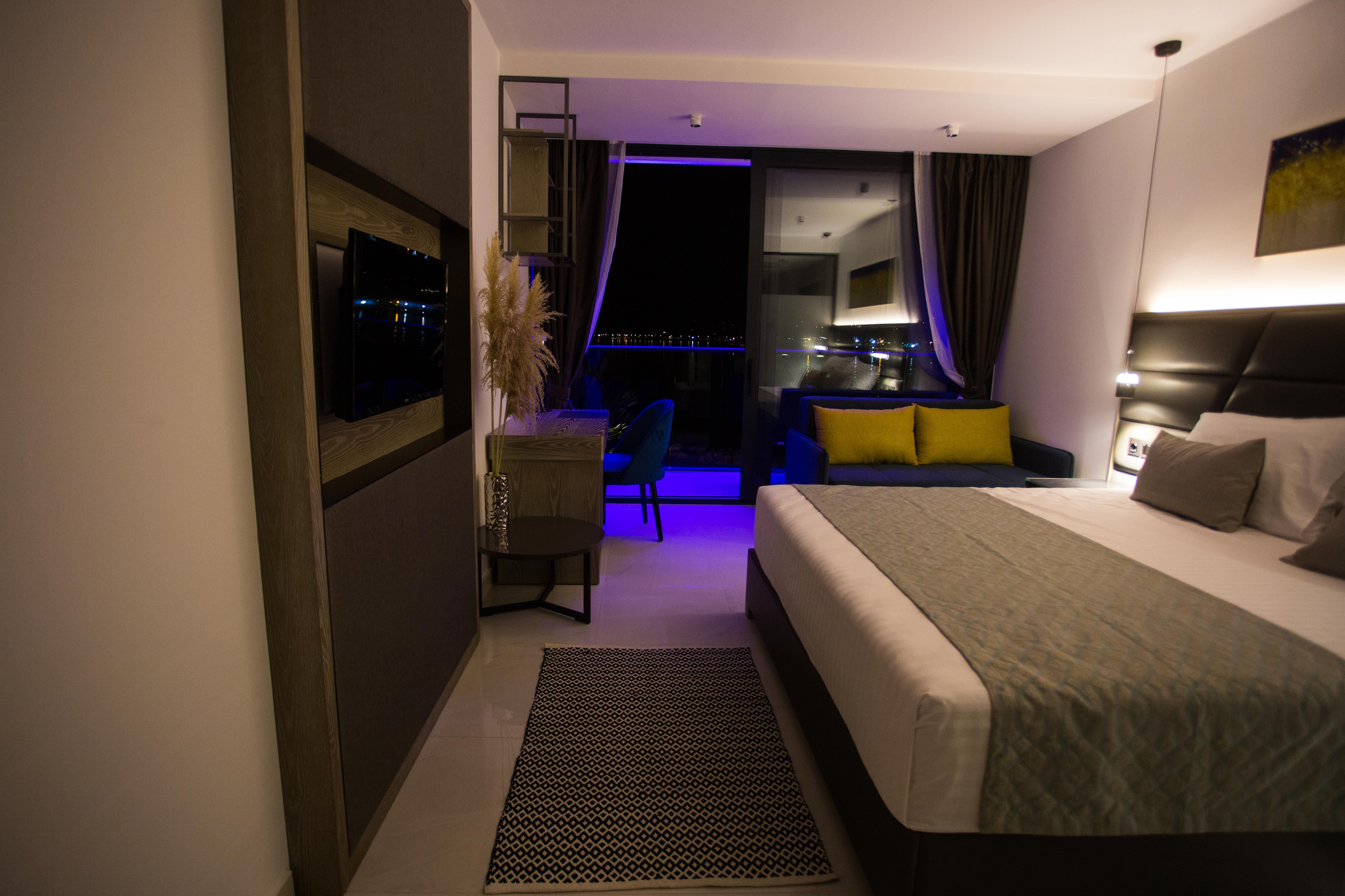 Liberty Plaza Hotel 4*